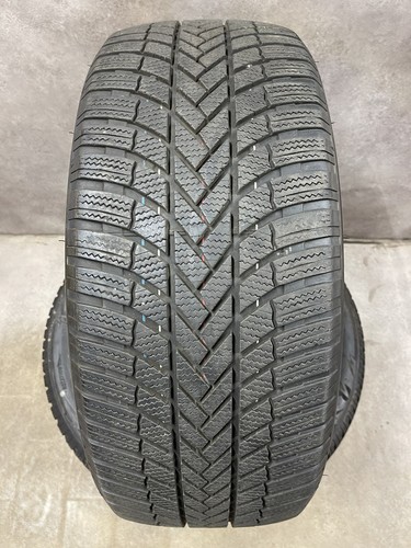255 r20 105v - 255/45,